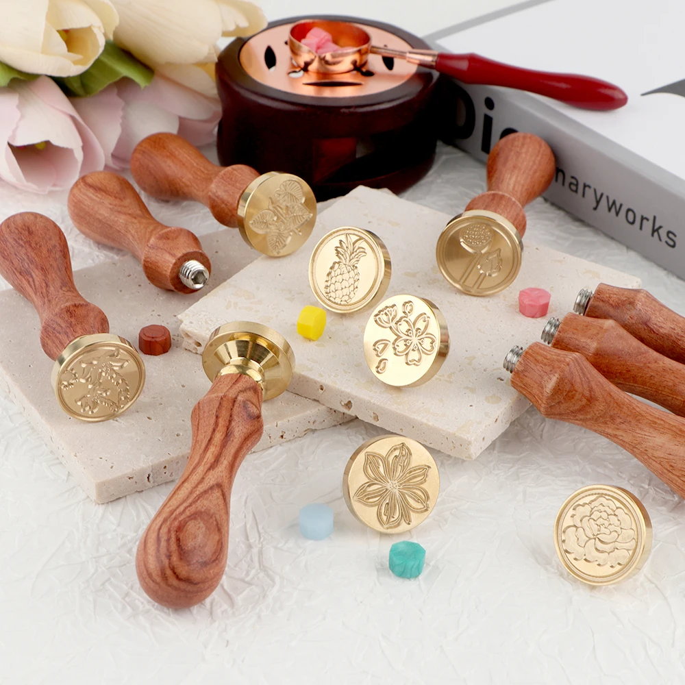 Wax Seal Stamp Set - ชุดตราประทับขี้ผึ้ง 1 หัวตราทองเหลืองทรงกลมแบบถอดได้ และ 1 ด้ามจับไม้โรสวูด